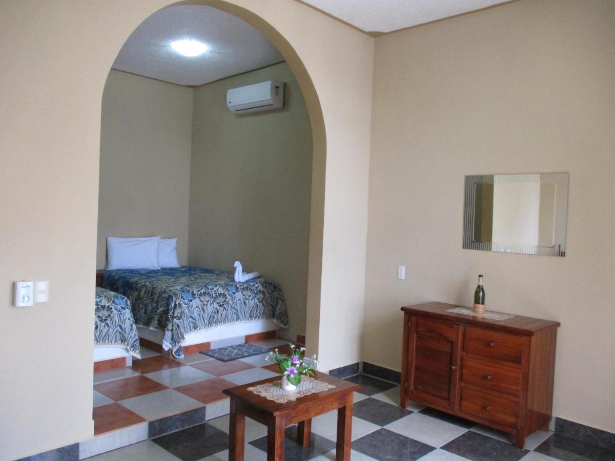 Gloria'S Hotel Estacahuite Luaran gambar