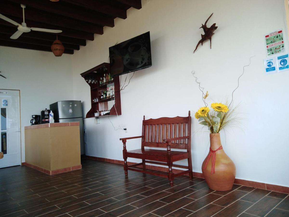Gloria'S Hotel Estacahuite Luaran gambar